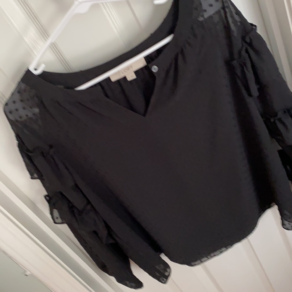 Loft black ruffled top - Picture 4 of 4